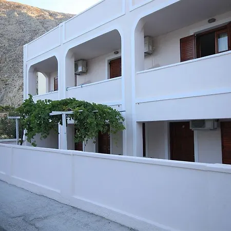 Aparthotel Zacharakis 2*
