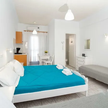 Zacharakis Aparthotel 2*